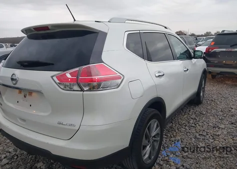 2015 Nissan Rogue Sl z USA, uszkodzony, nr VIN 5N1AT2MV1FC816912